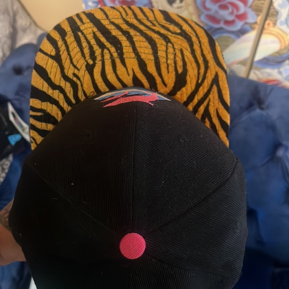 Snap back - Picture 3 of 6